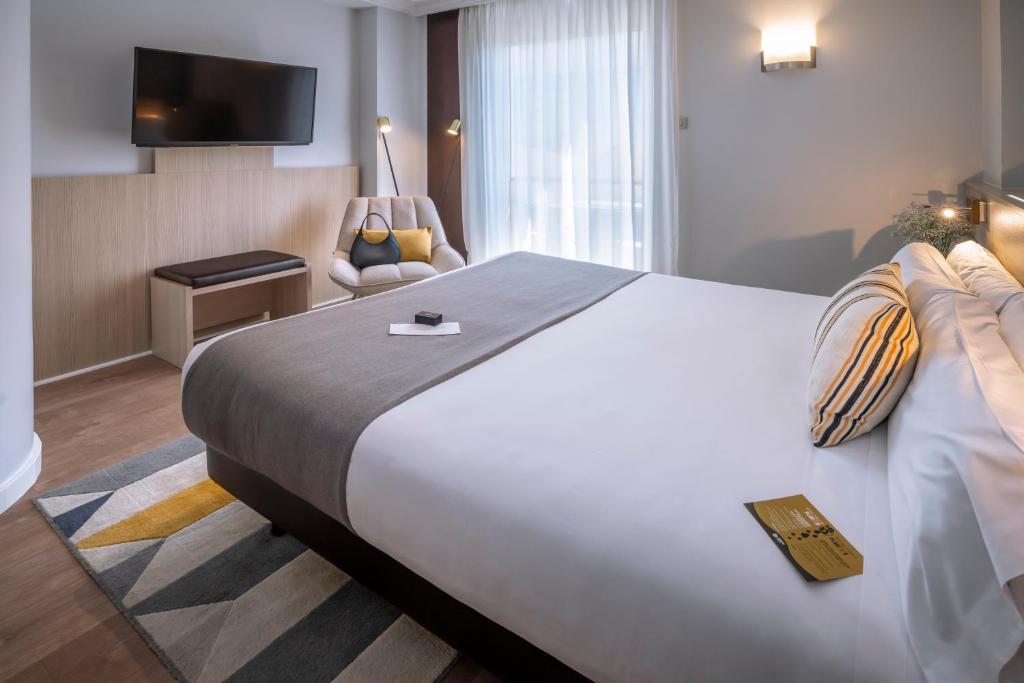 Hotel SERHS Rivoli Rambla - Resim 13