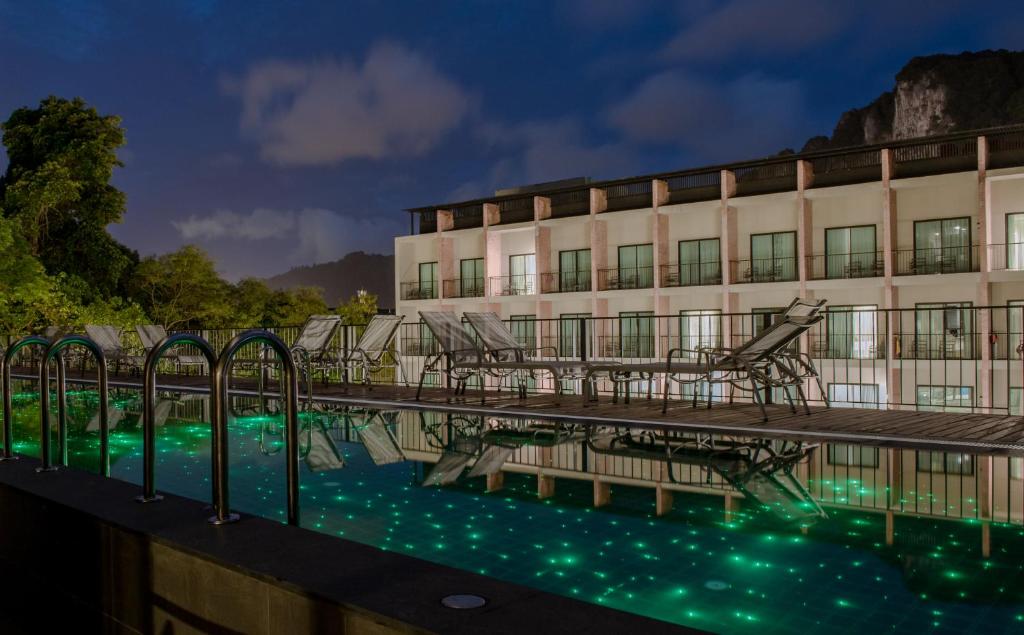 Sugar Marina Hotel CLIFFHANGER Aonang - Resim 41