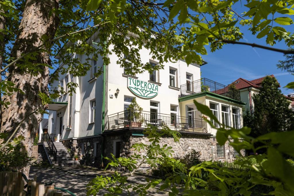 Het gebouw waarin de bed & breakfast zich bevindt