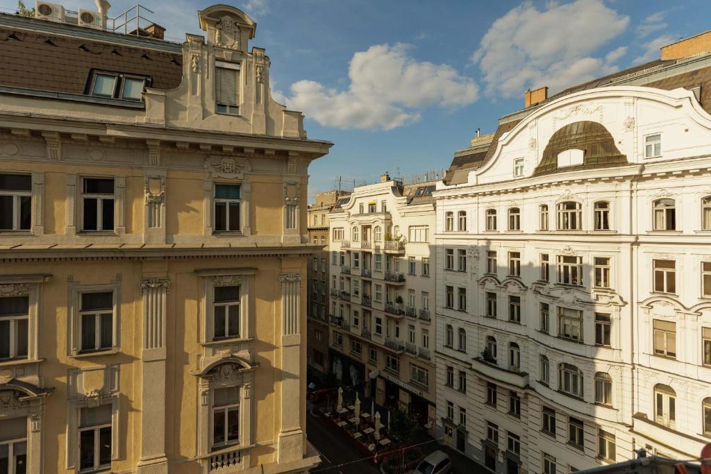 Wilde Vienna Fleischmarkt - Resim 3