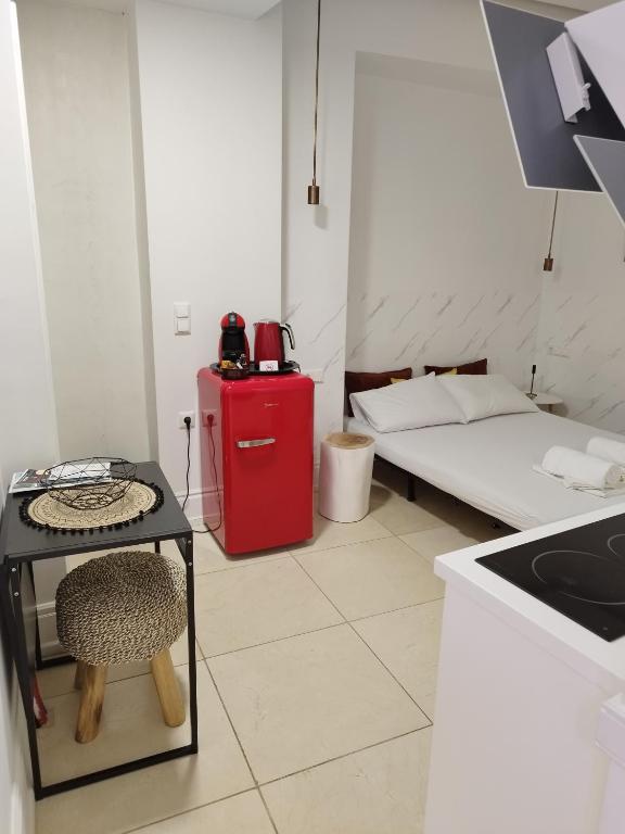 A kitchen or kitchenette at Candia Strada