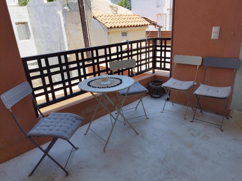 A balcony or terrace at Candia Strada