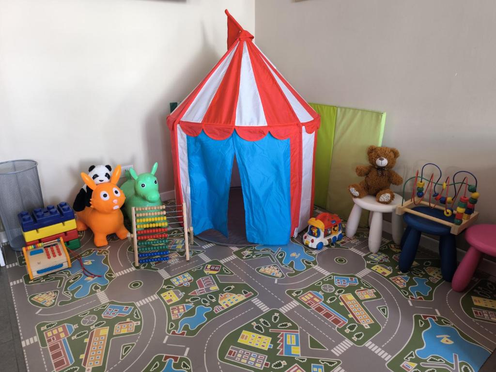 Dětský klub v ubytování Hotel Midi