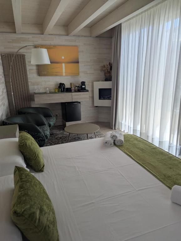 Postel nebo postele na pokoji v ubytování Al Corso Charming Rooms