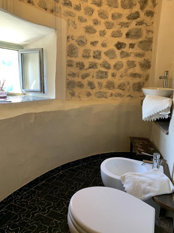 B&B Torre di San Caprasio Art Studio - Habitación Deluxe Con Cama Grande