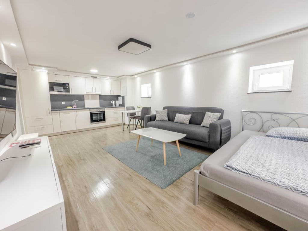Kuchyň nebo kuchyňský kout v ubytování Wohnung in Egelsbach