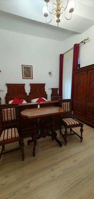 Fotografie z fotogalerie ubytování Palace Derossi v Trogiru