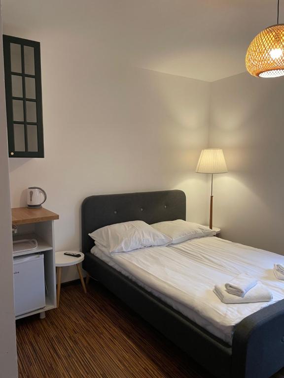 pokoje gościnne u znajomej - Habitación Doble Con Baño Privado