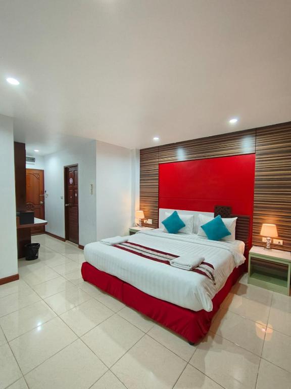 فضای داخلی Patong Max Value Hotel در پوکت - تصویر ۳