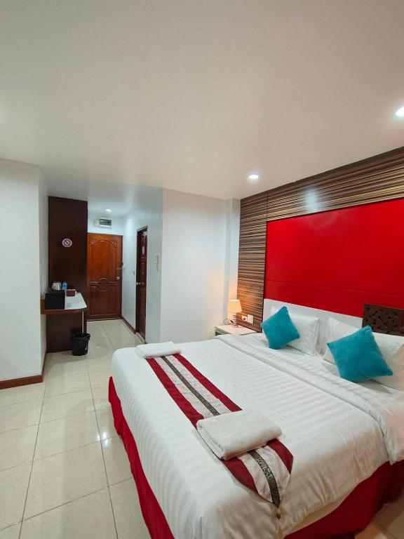 Patong Max Value Hotel - Resim 10