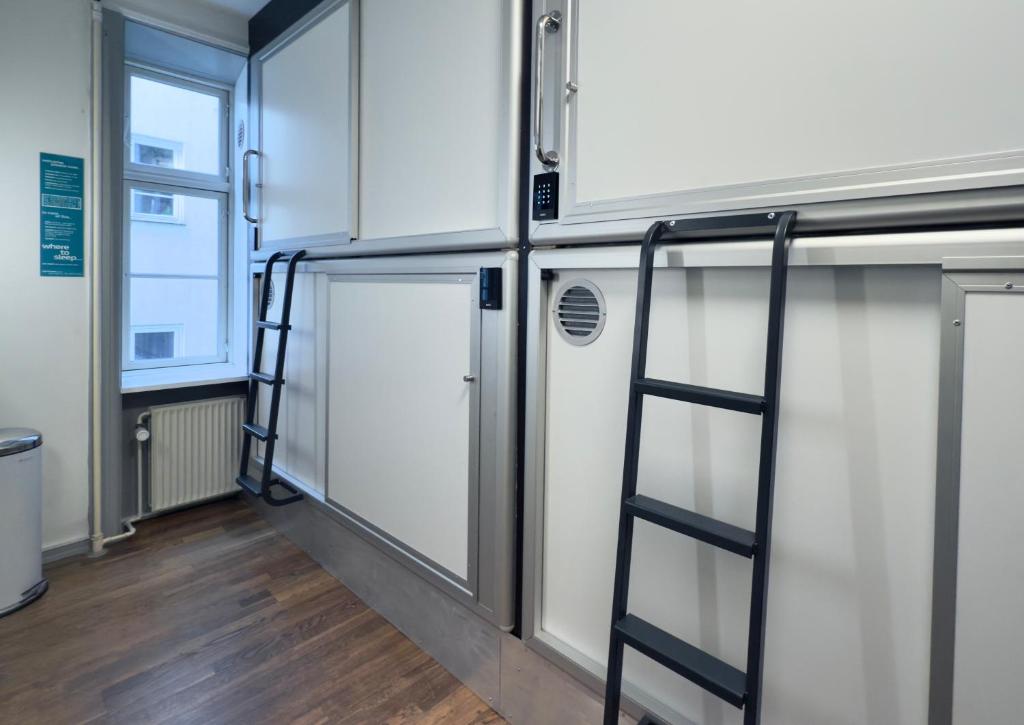 
Bed in 4-Bed Mixed Dormitory Room
