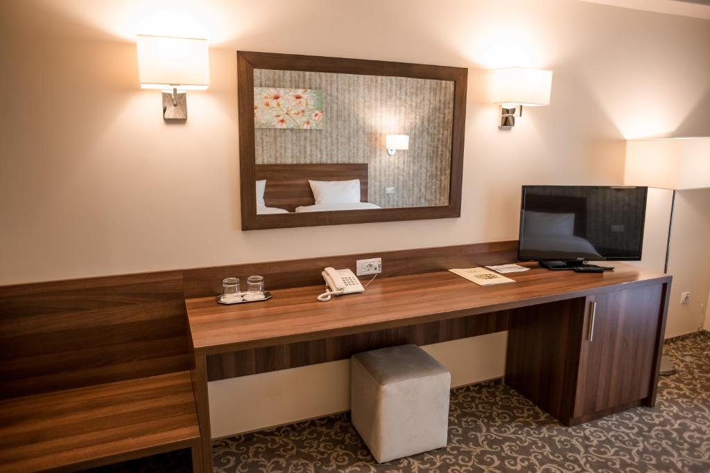 Hotel Arnia - Deluxe Double Room Non Smoking