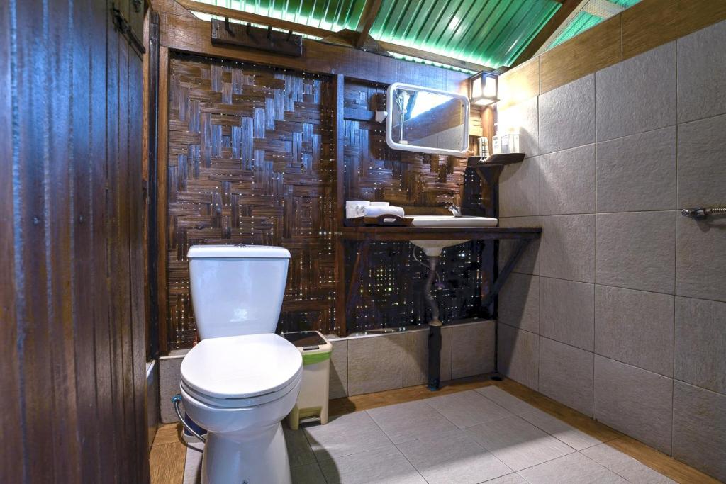 Our Jungle House - 12