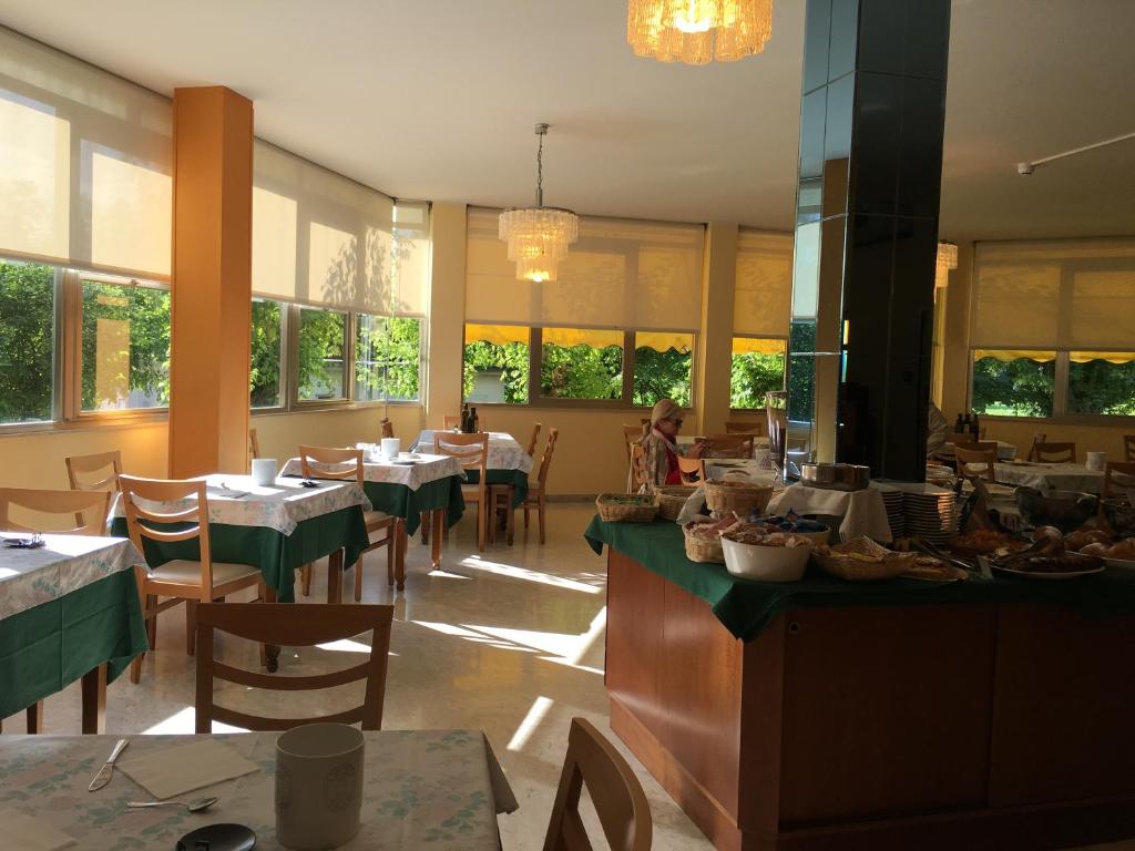 Restaurace v ubytování Hotel Plutone
