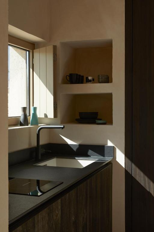 Foto sihtkohas Mátala asuva majutusasutuse Adama - A Signature Collection by Zalo Spaces - Adults Only galeriist