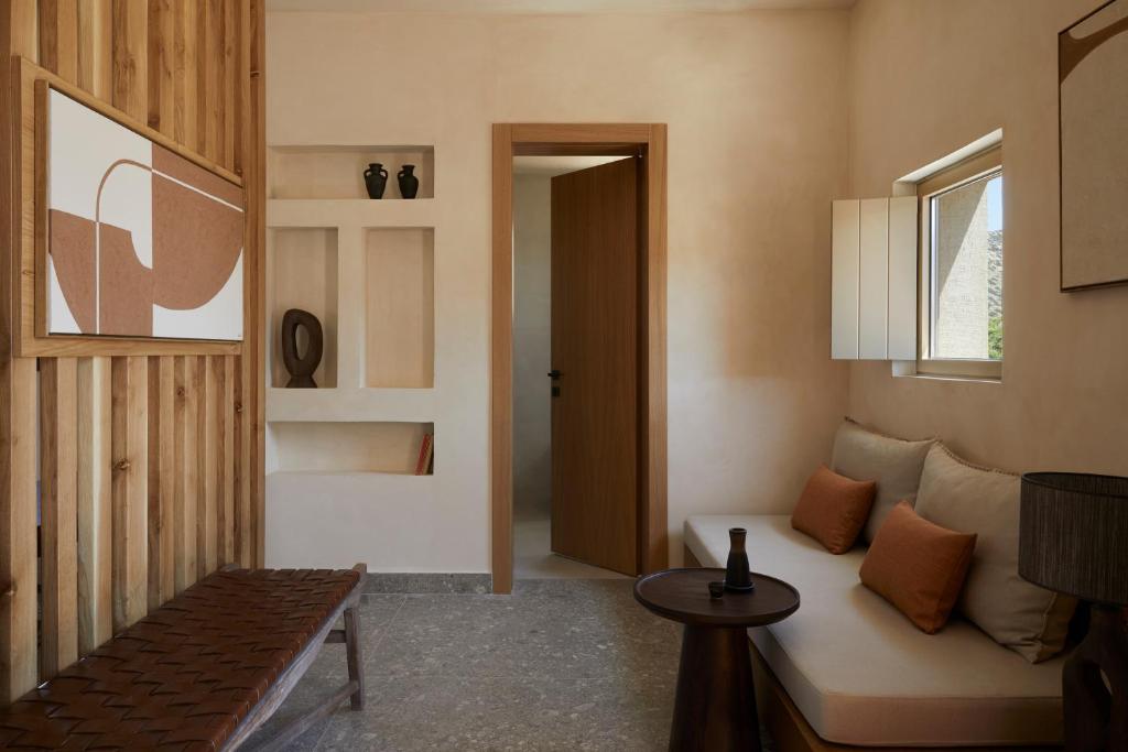 Istumisnurk majutusasutuses Adama - A Signature Collection by Zalo Spaces - Adults Only
