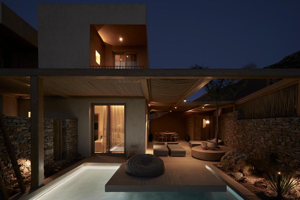 Istumisnurk majutusasutuses Adama - A Signature Collection by Zalo Spaces - Adults Only