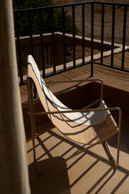 Rõdu või terrass majutusasutuses Adama - A Signature Collection by Zalo Spaces - Adults Only