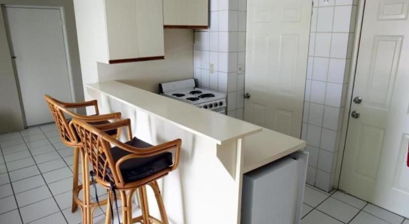 Kuchyň nebo kuchyňský kout v ubytování Curacao Lodge