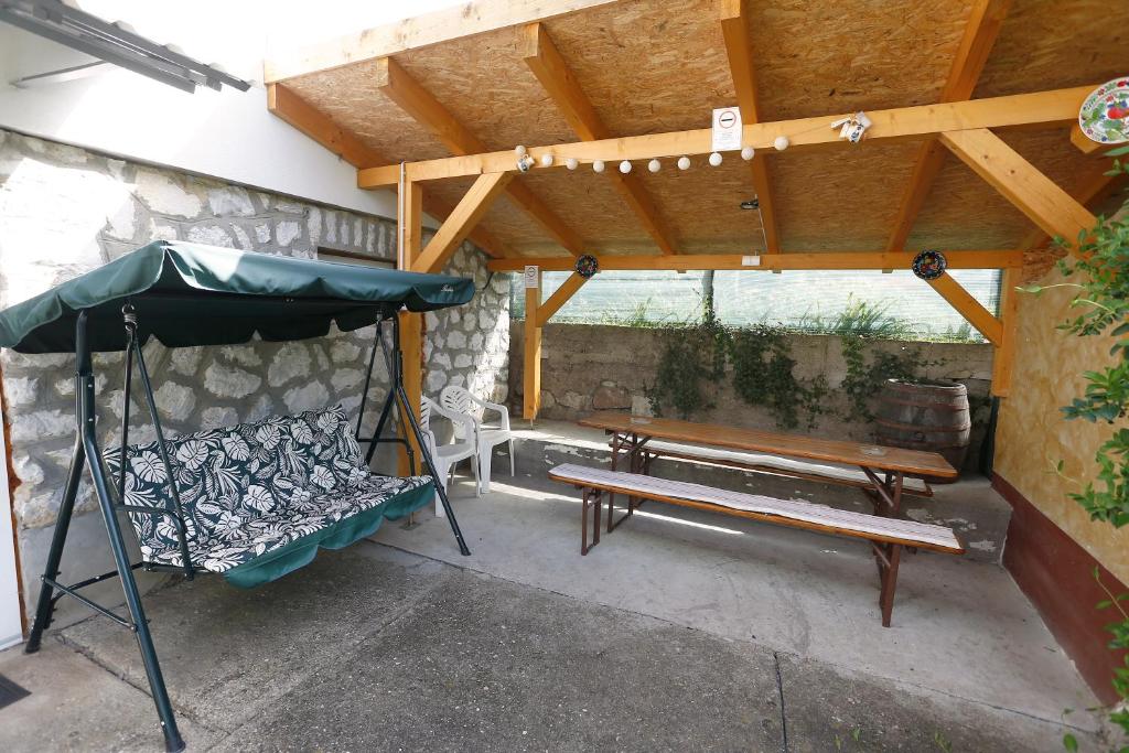 Patio nebo venkovní prostory v ubytování Total Relax Apartmanház