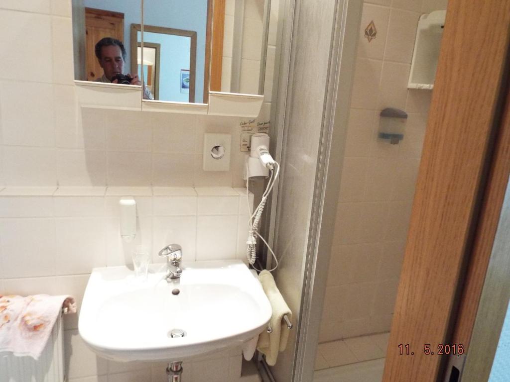 Hotel Pension zur Tanne - Single Room