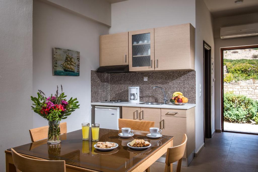 Triopetra Notos Hotel - Studio (2 Adults)