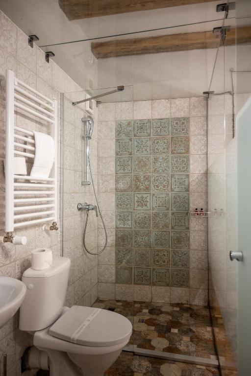 Boutique 11 Postavarului by Kronstay - Resim 7