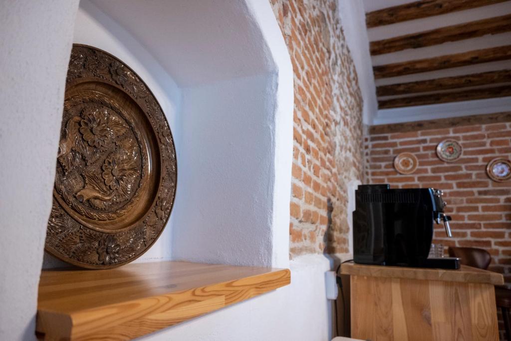 Boutique 11 Postavarului by Kronstay - Resim 14