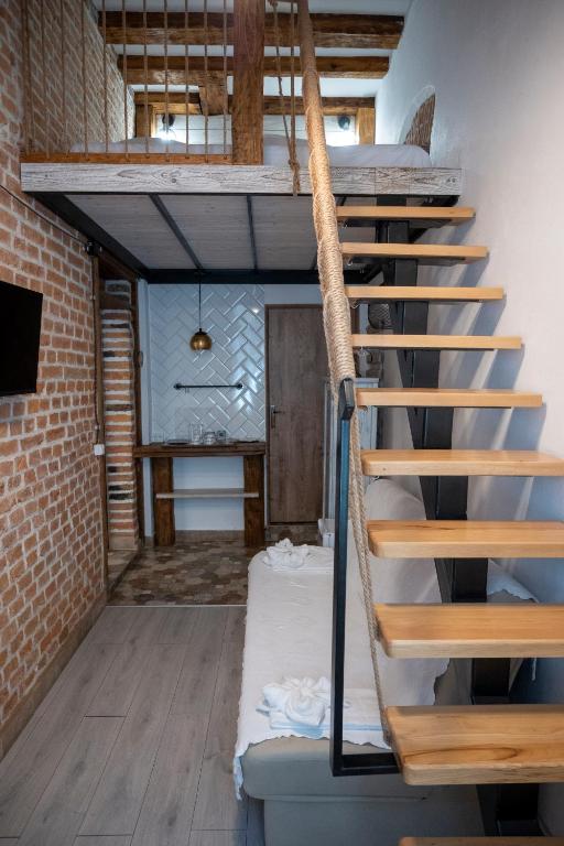 Boutique 11 Postavarului by Kronstay - Resim 22