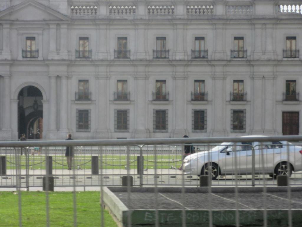 Departamento Paseo Bulnes Metro La Moneda - One-Bedroom Apartment