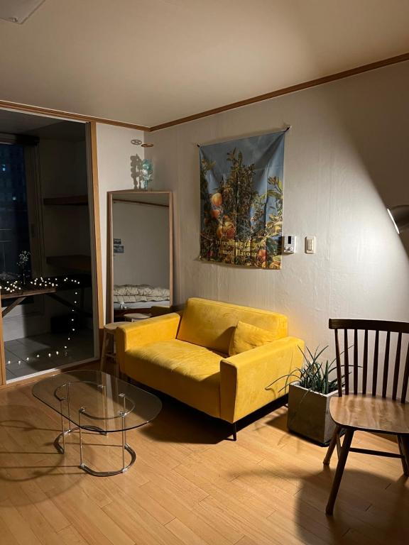 Χώρος καθιστικού στο Cozy Camping