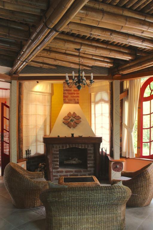 Posezení v ubytování Finca Chamanapamba Guest House