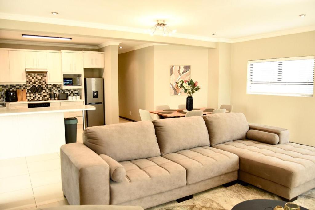 Χώρος καθιστικού στο Desert Dream Self-catering