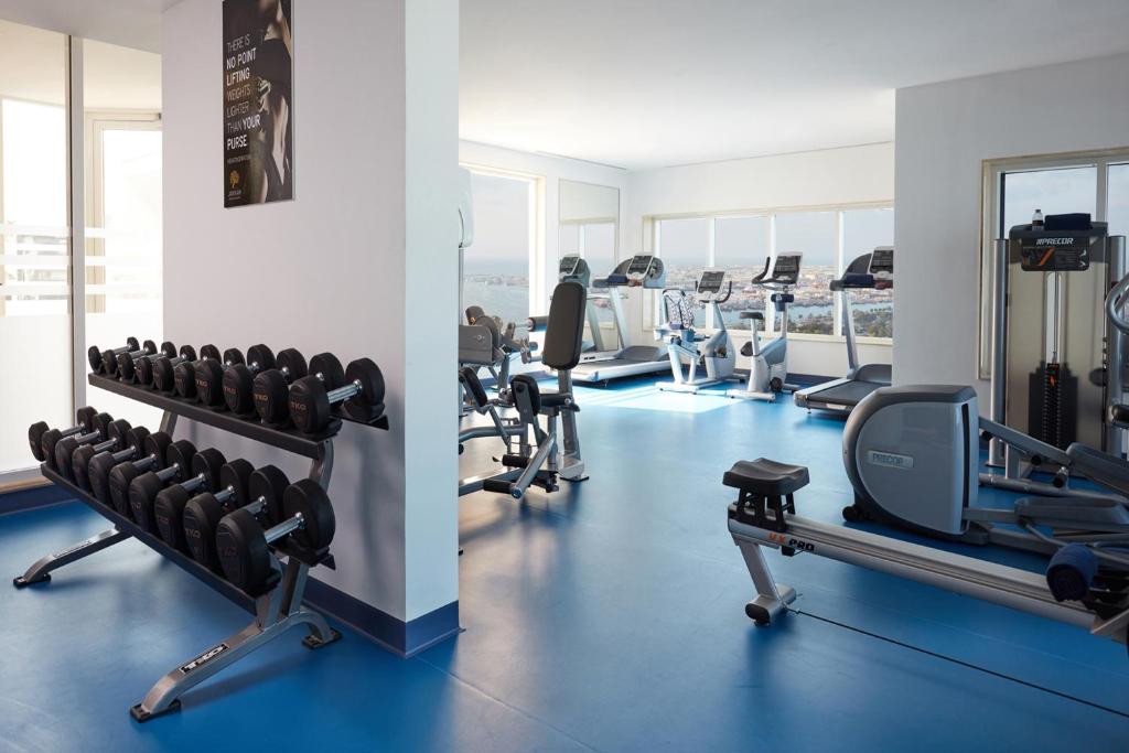 Fitness centrum a/nebo fitness zařízení v ubytování Jannah Burj Al Sarab