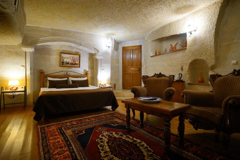 Harman Cave Hotel - 17