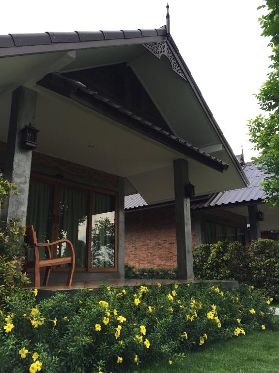 Sawasdee Sukhothai Resort - 14