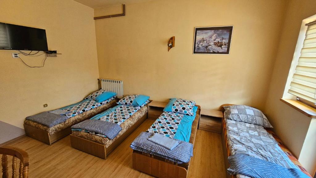 Agroturystyka na szlaku - 6-Bed Mixed Dormitory Room