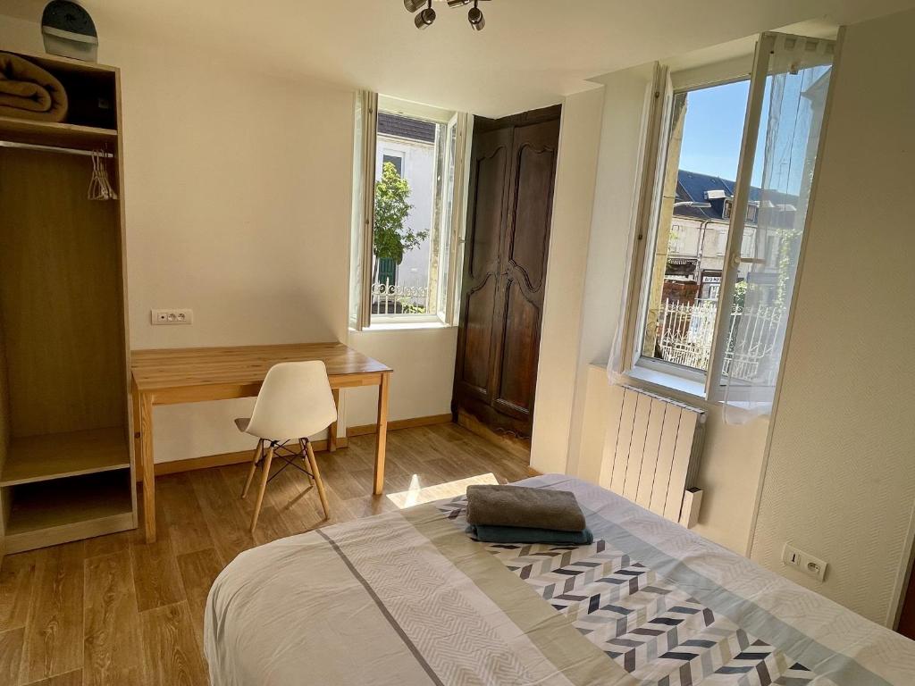 Φωτογραφία από το άλμπουμ του S19 Parking 1 chambre 1 à 2 personnes, facile d'acces A77, Nevers Magny Cours σε Imphy