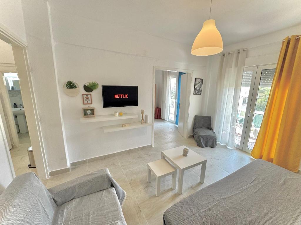 Cyriacus Summer Flat Kallikratia Beach