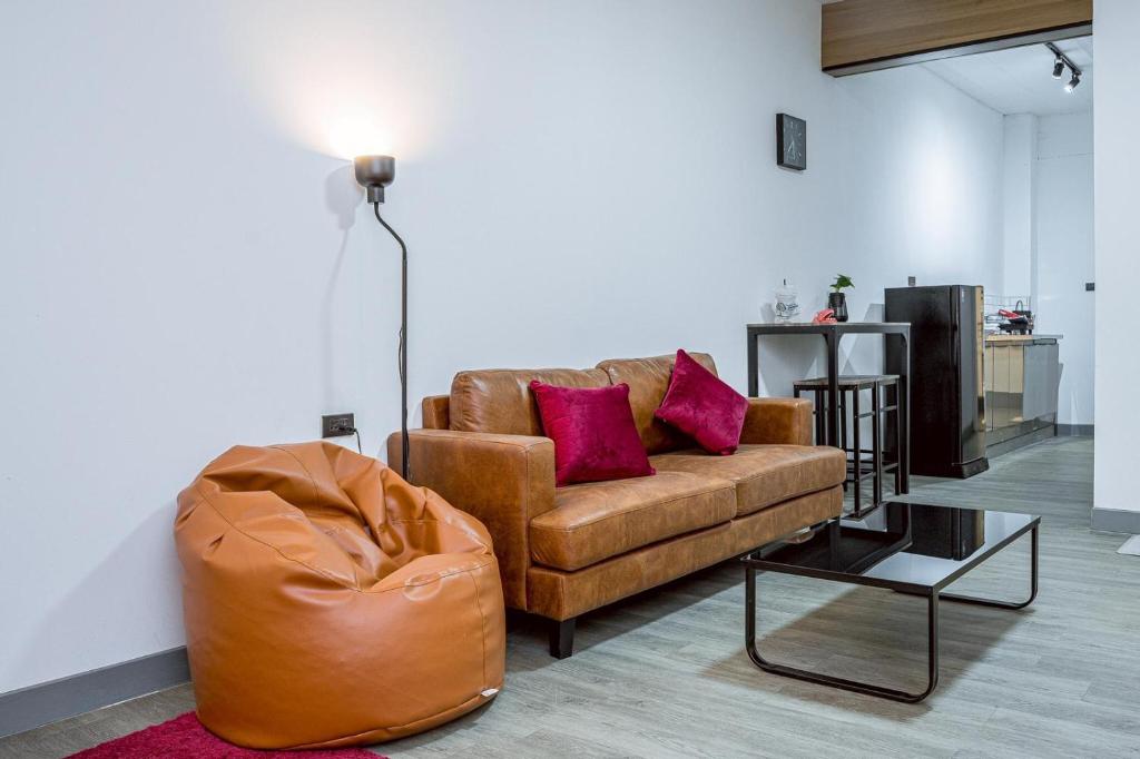 Oasis Suites Pattaya - Resim 21