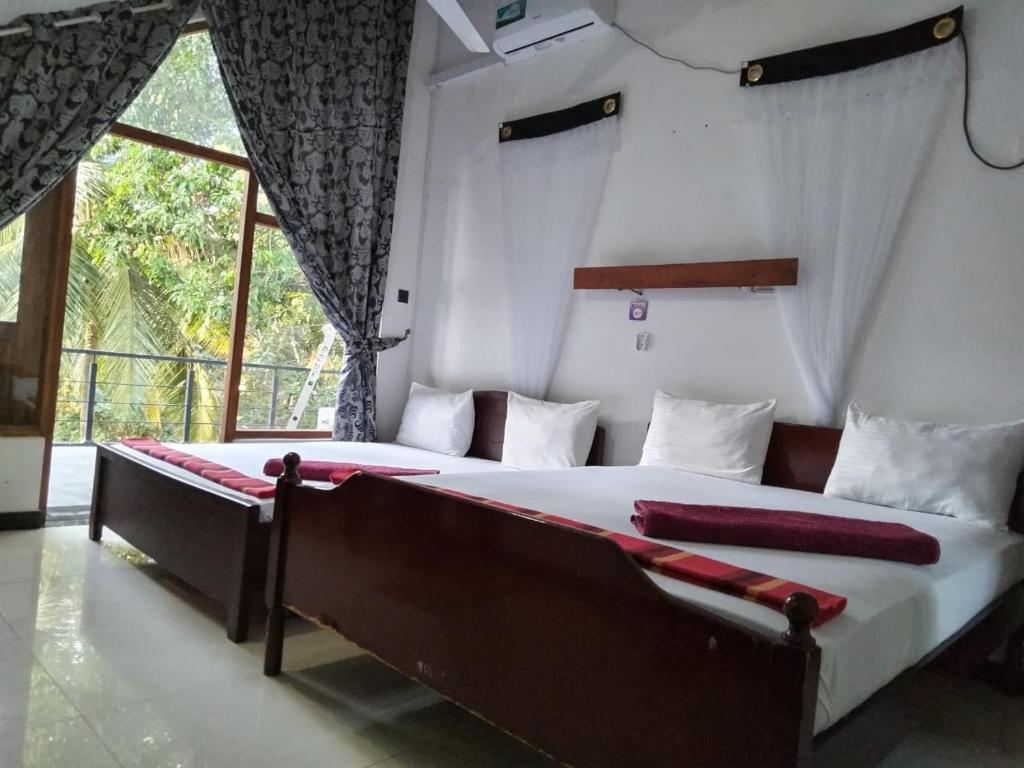 Sigiri Holiday Bungalow - 19