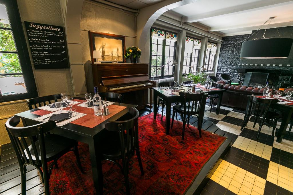 Restaurace v ubytování Etche Ona