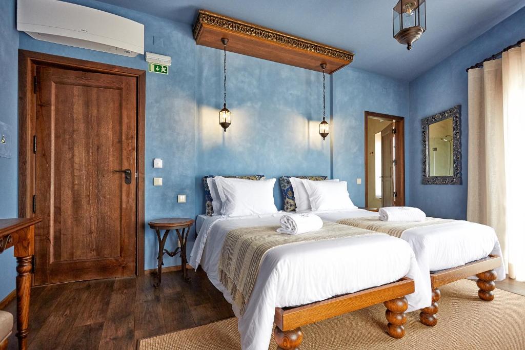 Silver Coast Beach Residence - 1