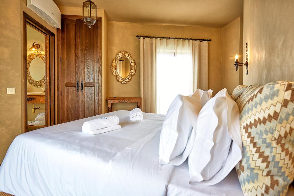 Silver Coast Beach Residence - 8