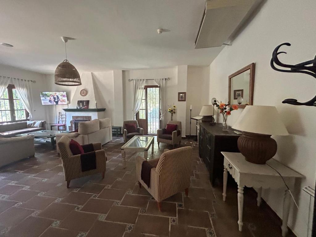 Hotel Humaina - Resim 26