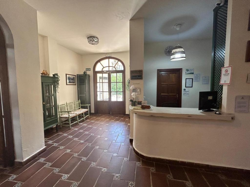 Hotel Humaina - Resim 8