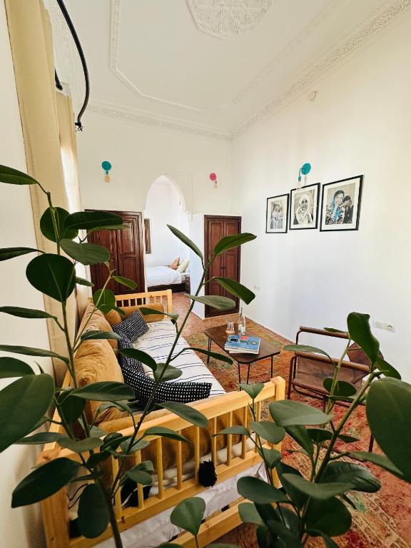 Istumisnurk majutusasutuses Noqta Space Coworking Coliving Space