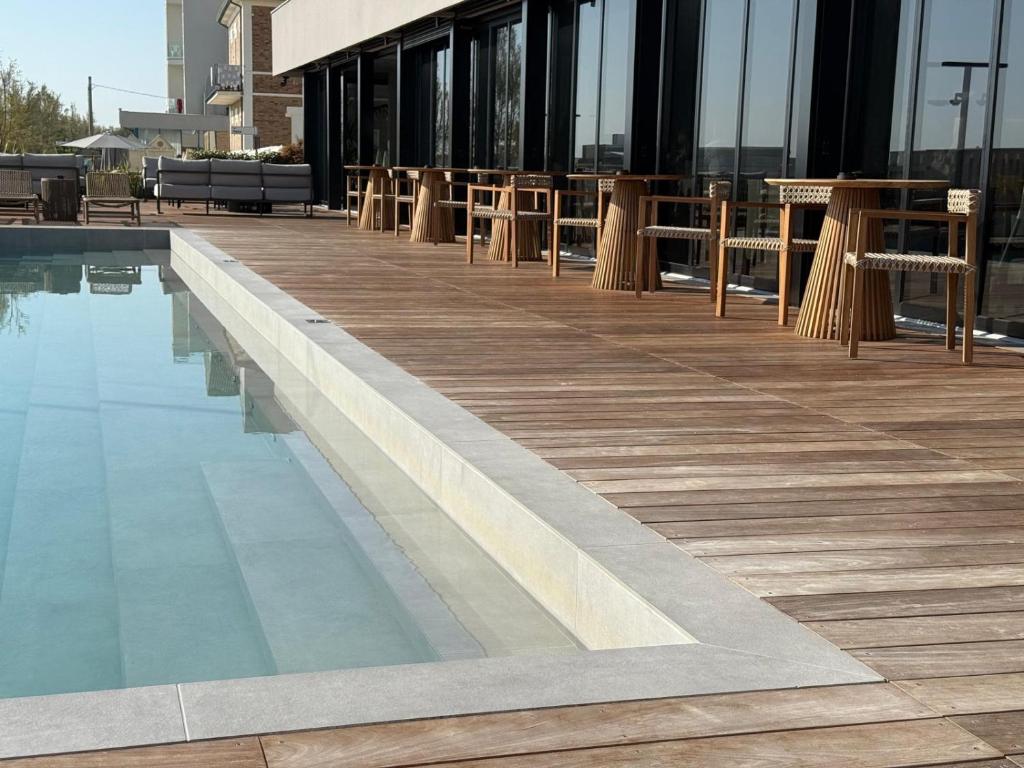Bazén v ubytování Hotel Gradara nebo v jeho okolí