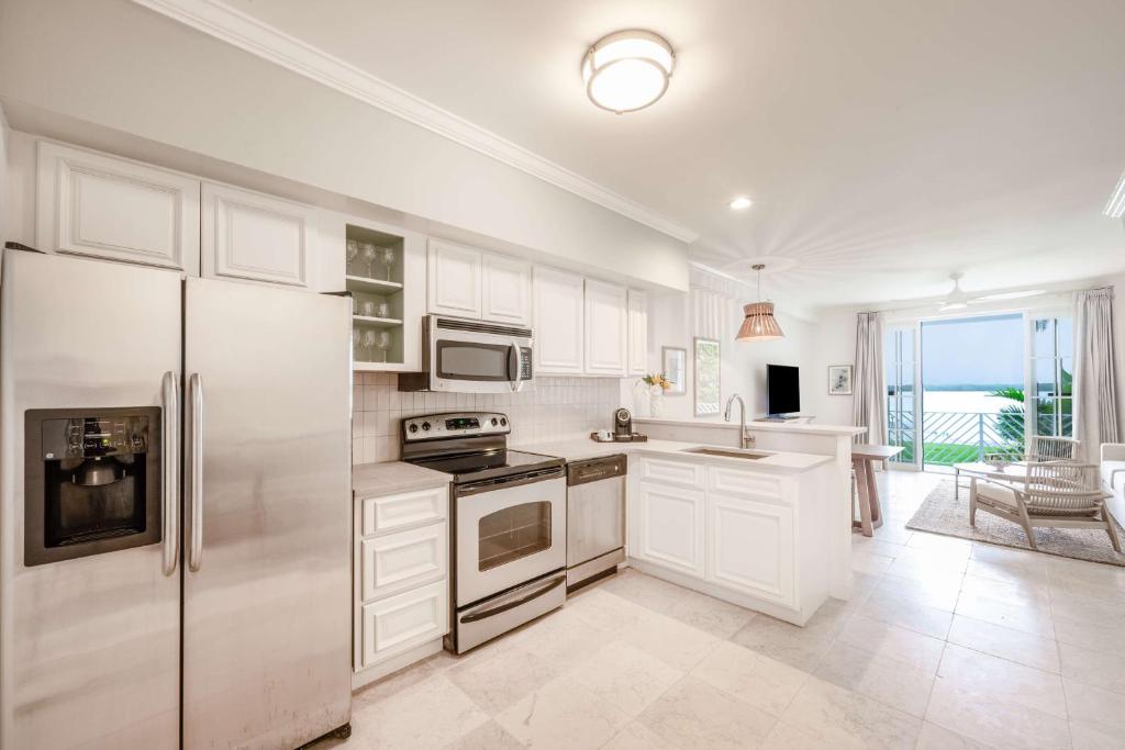 Bayside Villas by Islander Resort photo