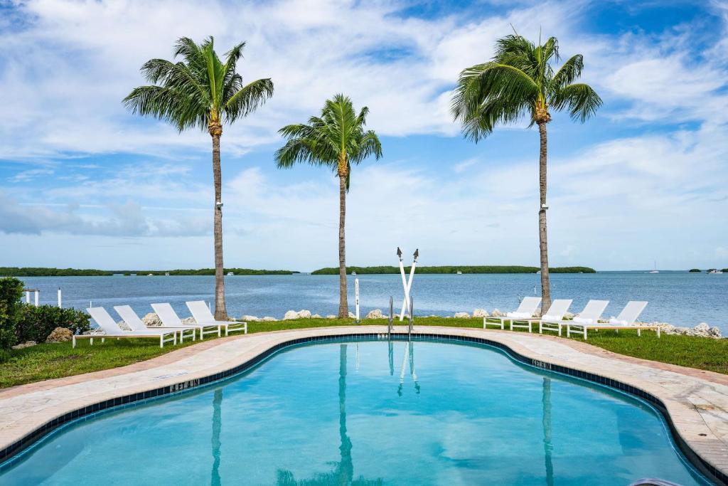 Bayside Villas by Islander Resort photo